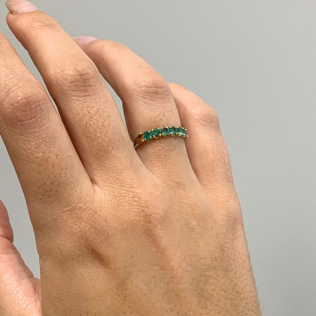 Anel Classic Esmeralda Colombiana