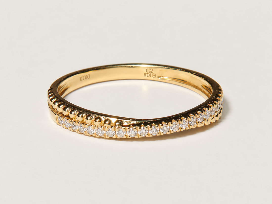 Anel Célie em Ouro Amarelo 18k e Diamantes