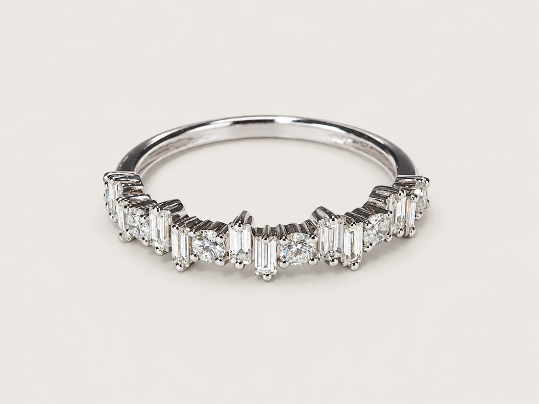 Anel Rythme em Ouro Branco 18k e Diamantes