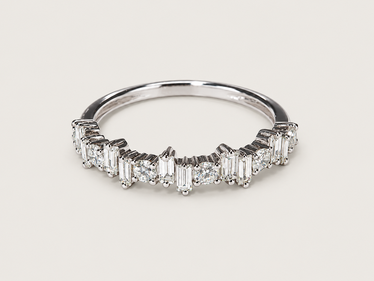 Anel Rythme em Ouro Branco 18k e Diamantes