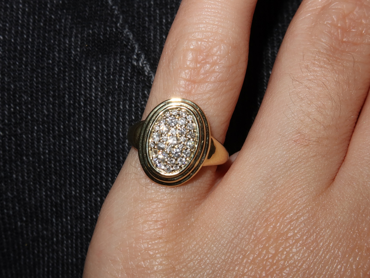 Anel Pinky Ring Céleste em Ouro Amarelo 18k e Diamantes