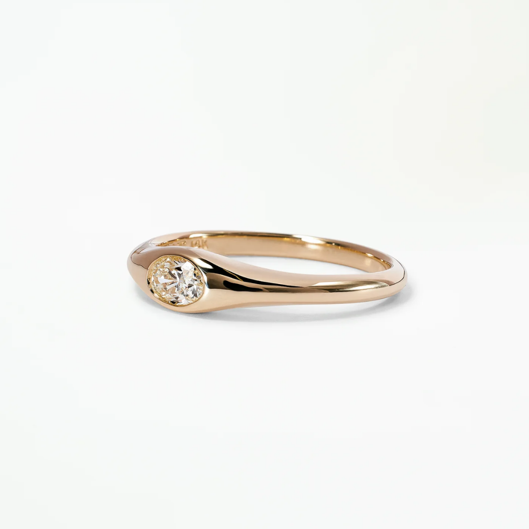 Anel Single Organic Oval Diamond