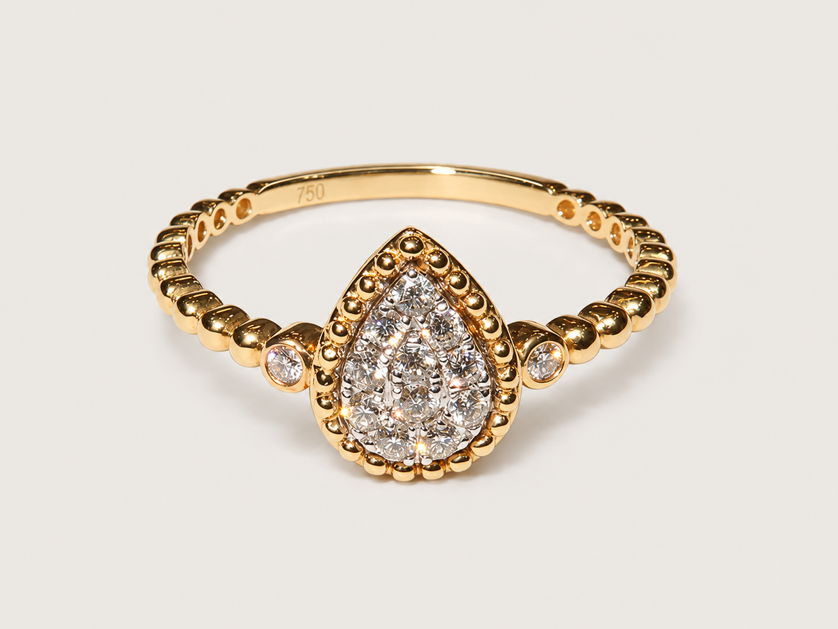 Anel Goutte em Ouro Amarelo 18k e Diamantes