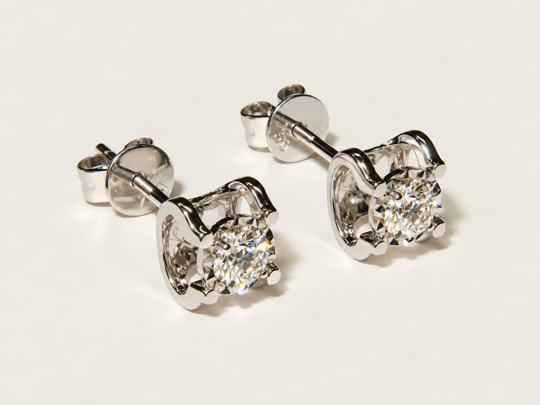 Brinco Clarté em Ouro Branco 18k e Diamantes