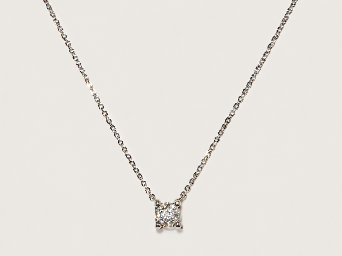 Colar Clarté em Ouro Branco 18k e Diamante